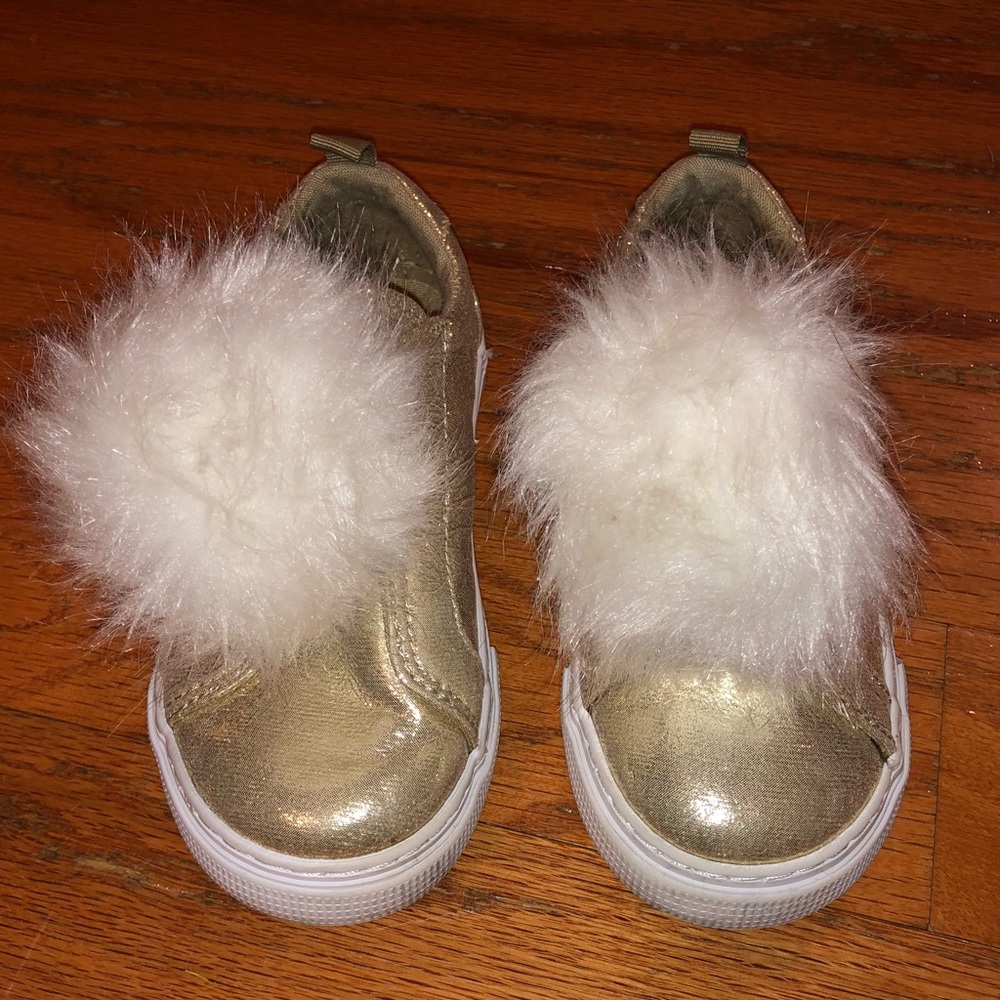 Gap Puff Sneakers